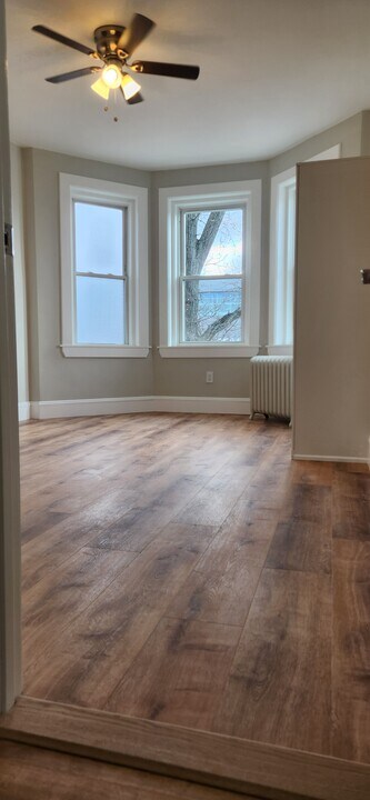 1198 Commonwealth Ave, Unit 14 in Boston, MA - Building Photo
