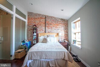 19 N 3rd St in Philadelphia, PA - Building Photo - Building Photo