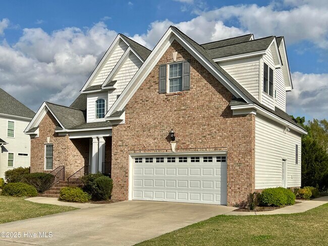 148 Blackwater Dr in Winterville, NC - Building Photo - Building Photo