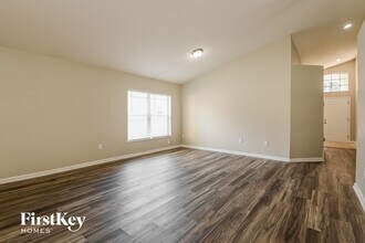 13071 Chets Creek Dr N in Jacksonville, FL - Building Photo - Building Photo