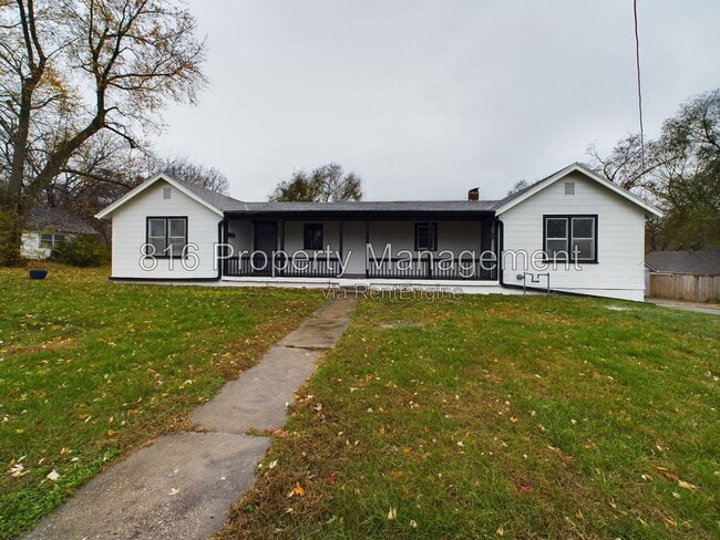 property at 1013 W South Ave