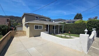 2960 Piedmont Ave in Glendale, CA - Building Photo