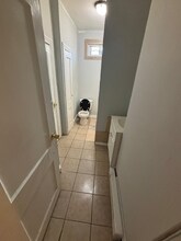 5427 Angora Terrace, Unit Apt 2 in Philadelphia, PA - Foto de edificio - Building Photo