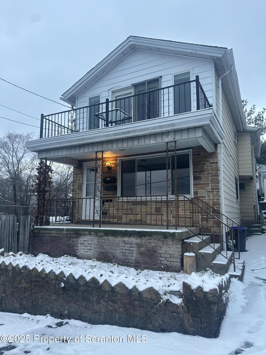 125 Fairview Ave in Scranton, PA - Building Photo