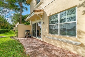 1802 Via Sofia in Boynton Beach, FL - Building Photo - Building Photo