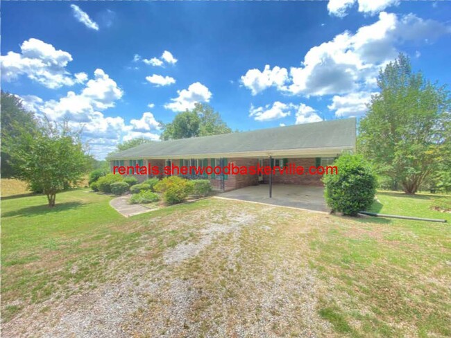 1290 Tuckers Rd in Keysville, VA - Building Photo - Building Photo