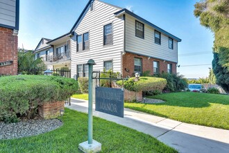 3320 Woodbine St in Los Angeles, CA - Building Photo - Building Photo