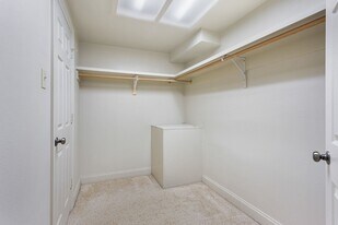 2045 N 3rd St in Baton Rouge, LA - Building Photo
