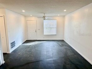 344 Edgewood Ct in Kissimmee, FL - Building Photo - Building Photo