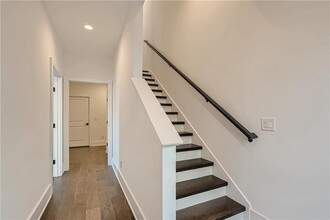 300 Gibson St SE in Atlanta, GA - Building Photo - Building Photo