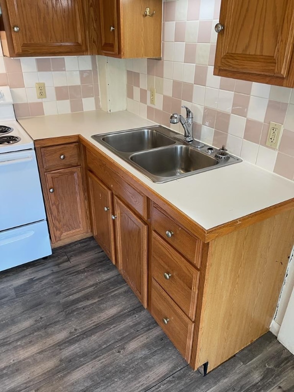 523 S Atherton St in State College, PA - Building Photo - Building Photo