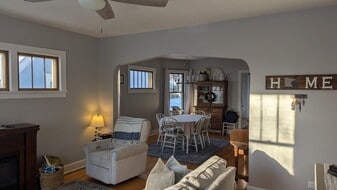 1534 Jefferson St NE, Unit 2 in Minneapolis, MN - Building Photo