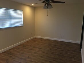 5780 Fernley Dr W in West Palm Beach, FL - Building Photo - Building Photo