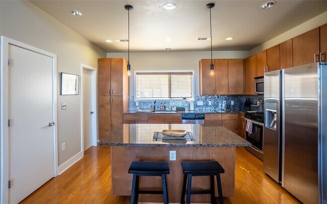 property at 1702 S Lamar Blvd