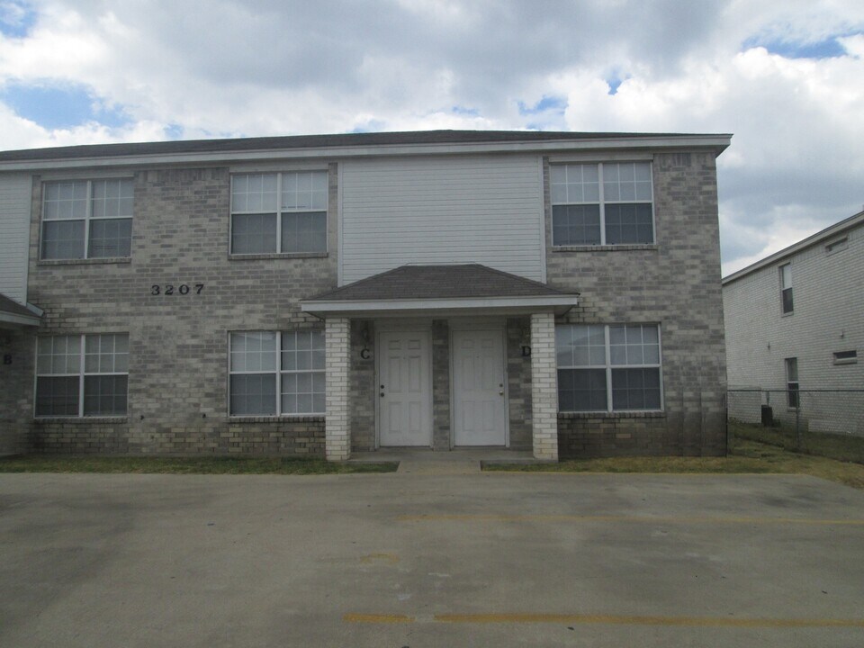 3207 Hereford Ln in Killeen, TX - Building Photo