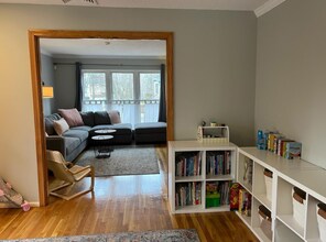 148 Thorndike St in Brookline, MA - Foto de edificio - Building Photo