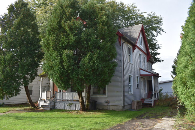 111 Glenwood Ave in Binghamton, NY - Building Photo - Building Photo