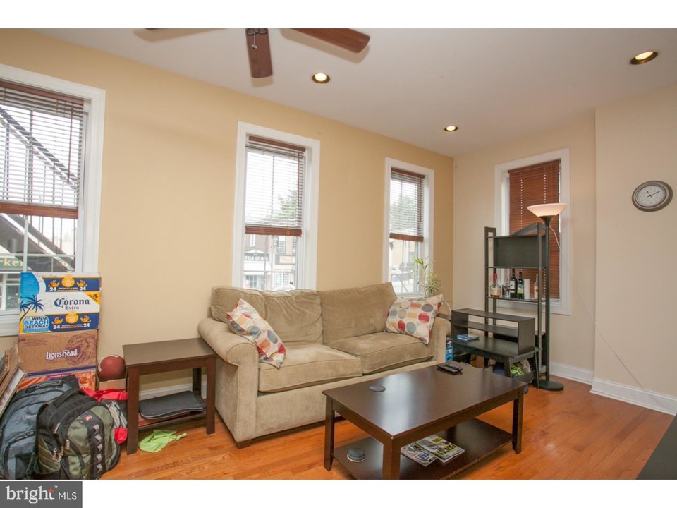 101 Fayette St-Unit -1 in Conshohocken, PA - Building Photo