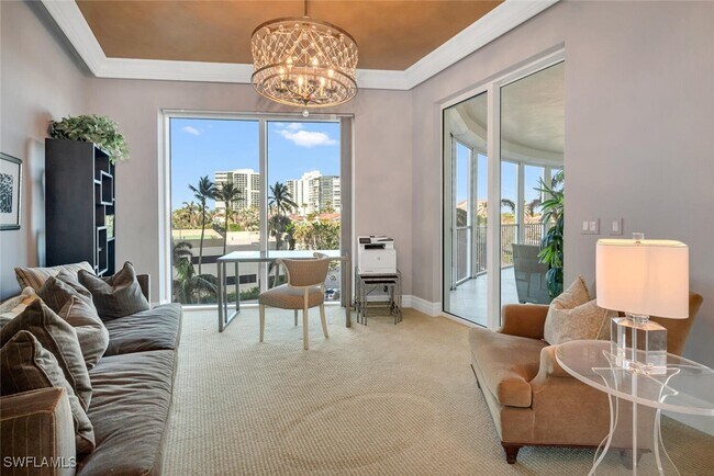 property at 4501 Gulf Shore Blvd N