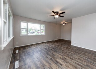 909 E Costilla St in Colorado Springs, CO - Building Photo - Building Photo