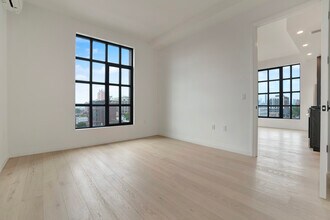 875 4th Ave in Brooklyn, NY - Building Photo - Building Photo