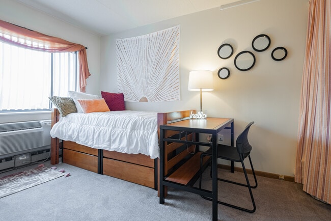 Meridian on College Avenue