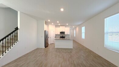 17100 Salty Dog Rd in Winter Garden, FL - Building Photo - Building Photo