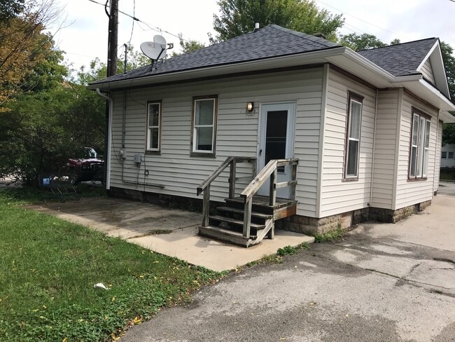 316 Maple Ave in Waukesha, WI - Building Photo - Building Photo