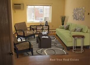 4 Brattle Dr in Arlington, MA - Foto de edificio - Building Photo