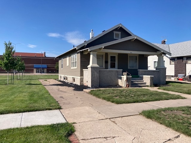 property at 314 W 5th St