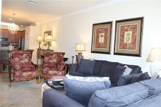 14768 Cranberry Ct in Naples, FL - Foto de edificio - Building Photo