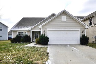 959 Retford Dr in Westfield, IN - Building Photo