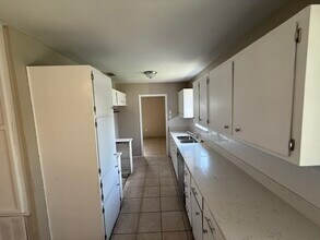 1907 Oklahoma St in Kingsville, TX - Building Photo - Building Photo