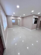 251 N 68th Terrace in Hollywood, FL - Building Photo - Building Photo