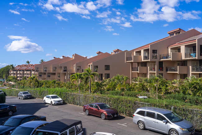 Kamaole Sands in Kihei, HI - Building Photo - Building Photo