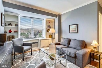 2130 N St NW, Unit #504 in Washington, DC - Building Photo - Building Photo