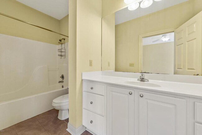 940 Jefferson Dr in Gulfport, MS - Building Photo - Building Photo