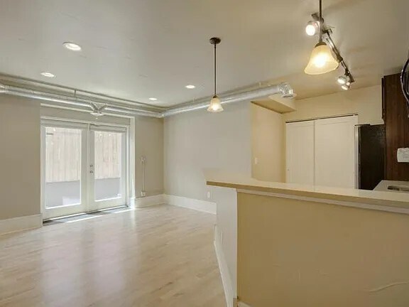 740 N Sherman St, Unit 109 in Denver, CO - Foto de edificio - Building Photo