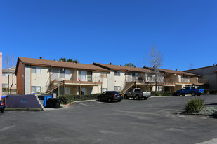 Vista Del Rio Apartments