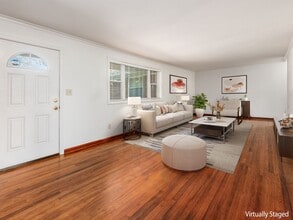 1140 Eastfield Rd in Worthington, OH - Building Photo - Building Photo