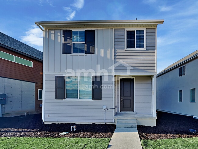 property at 6818 N Silver Gate Dr