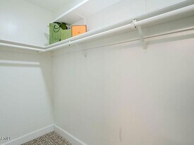 5201 N 24th St in Phoenix, AZ - Building Photo