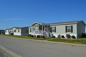 Weatherly Estates in Lebanon, TN - Building Photo - Building Photo