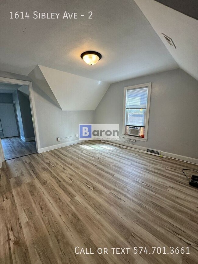 1614 Sibley Ave-Unit -2 in South Bend, IN - Building Photo - Building Photo