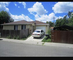 3131 Scotland Dr in Antelope, CA - Building Photo