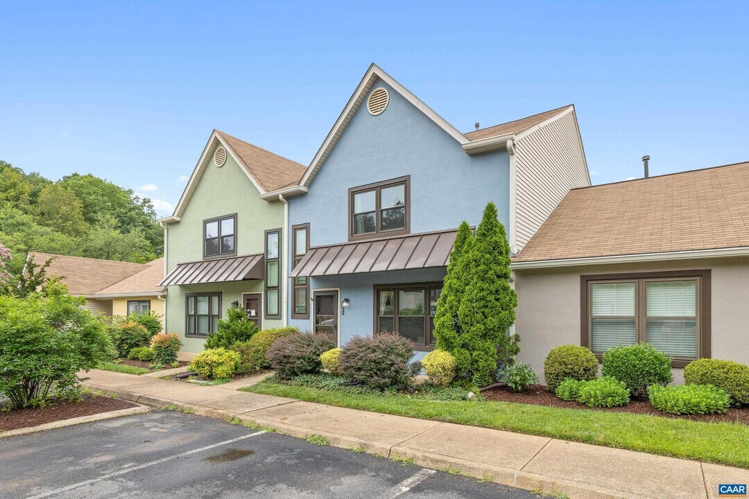 1103 Mill Park Dr Ext in Charlottesville, VA - Building Photo
