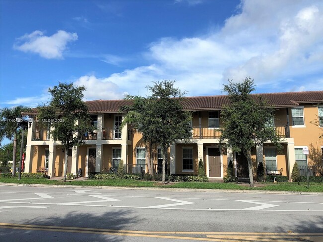 1524 SW 147th Ave in Pembroke Pines, FL - Building Photo - Building Photo