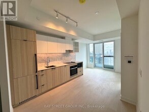 252-3252 Church St in Toronto, ON - Building Photo - Building Photo