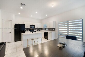 1181 SW 7th Ct in Florida City, FL - Building Photo - Building Photo