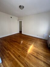 108 Washington St, Unit 37 in Boston, MA - Building Photo - Building Photo
